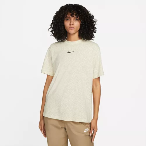 Camiseta Nike Sportswear Feminina - Nike