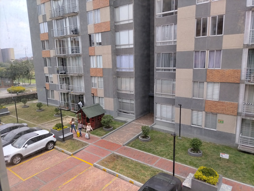 Venta Apartamento Hayuelos, Exterior, Garaje