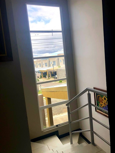 Preciosa Casa De 131m2 Condominio Alexa San Pablo Heredia