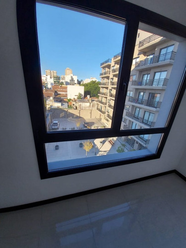 Imagen 5 de 16 de Excelente 3 Amb A Estrenar C/cochera - Edificio De Categoria