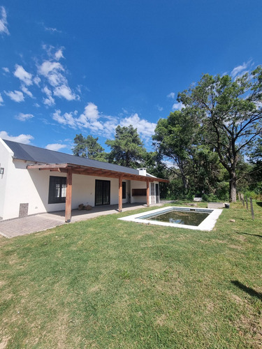 Casa En  Manzanares Complejo Cerrado 