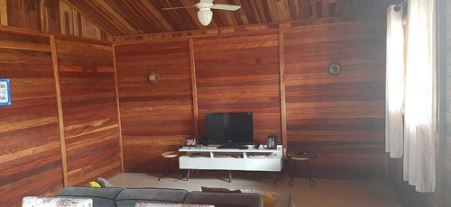 1.000 M², Chácara 04 Dormitórios, Edicula E Churrasqueira !!