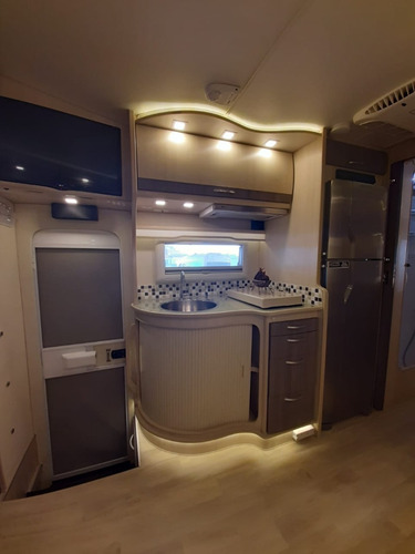 Motor Home Motor Trailer Mtb 770s - Y@w1