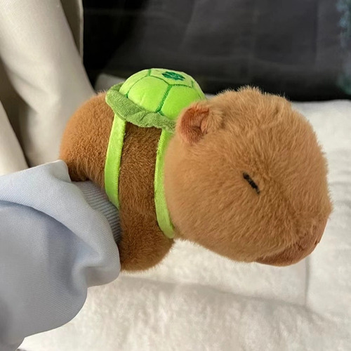 Boneca De Pelúcia Infantil Capivara De 2 Peças Com Mochila