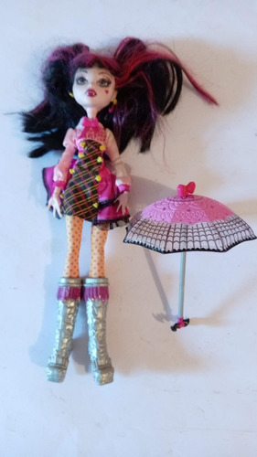 Monster High, Draculaura  School´s Out Sombrilla