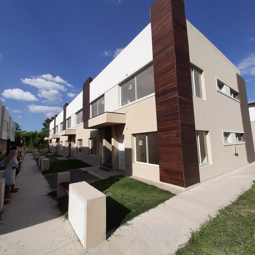 Imagen 2 de 12 de Departamento 3 Amb A Estrenar. Complejo Las Cañitas .