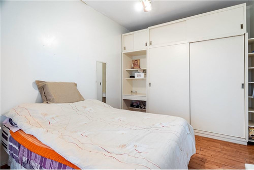 Venta Casa 6 Amb.villa Devoto Garage Quincho Playr