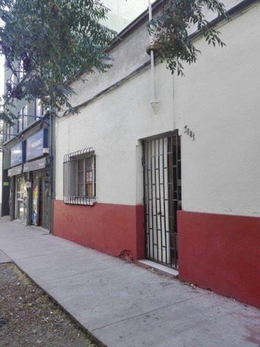 Imagen 3 de 3 de Excelente Casa Antigua En Calle Moneda