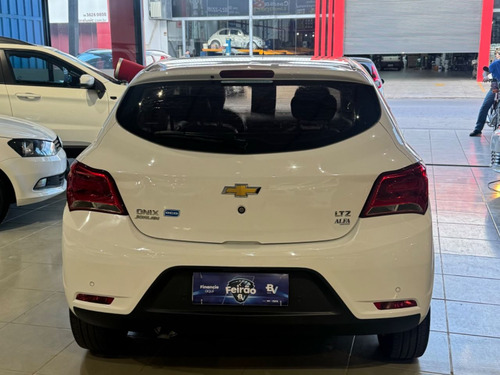 Chevrolet Onix 1.4 LTZ SPE/4 (Aut)