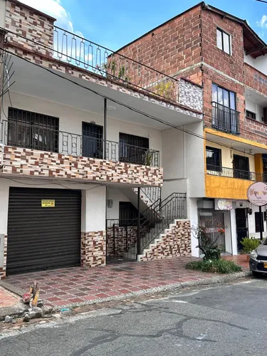 Casa Tipo Lote En Venta Excelente Ubicación