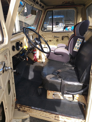 Ford F 75