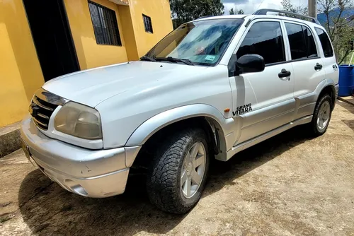 Chevrolet Grand Vitara 2.5 V6 Dohc