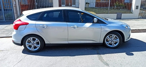 Imagen 6 de 7 de Ford Focus Focus S 5 Puertas