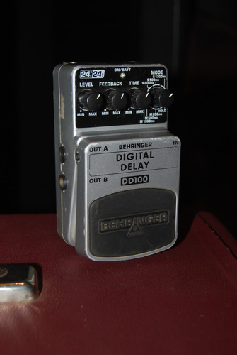 Pedal Behringer Dd100 Digital Delay - Usado Cinza (Usado)