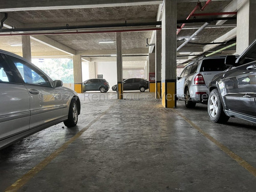 Se Vende Bello Apartamento En Las Esmeraldas Mls 24-22052