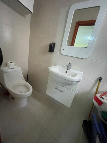 Alquiler Local Comercial En Quisqueya