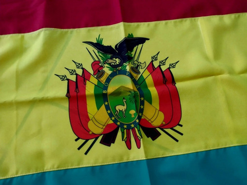 Imagen 2 de 3 de Bandera De Bolivia De 140x80 Cm, Buena Calidad, Fabricamos
