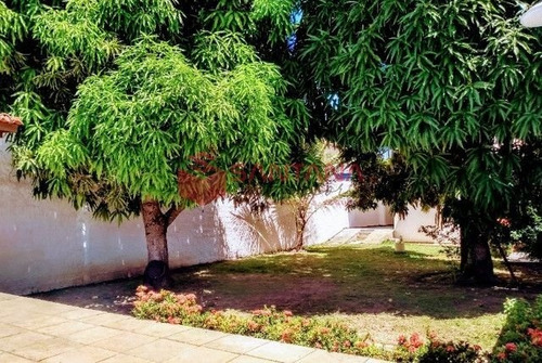Imagem 16 de 18 de Casa Solta 3/4 Sendo 2 Suítes Em Jauá ! - 93247