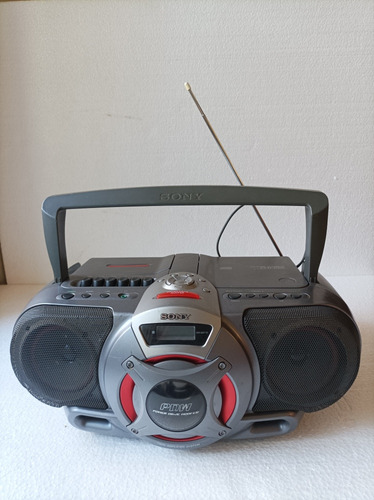 Radiograbador Sony Con Cd Y Cassette 