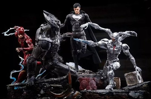 Flash Mezco Original Dc Justice League Zack Snyder Justicia (Usado)