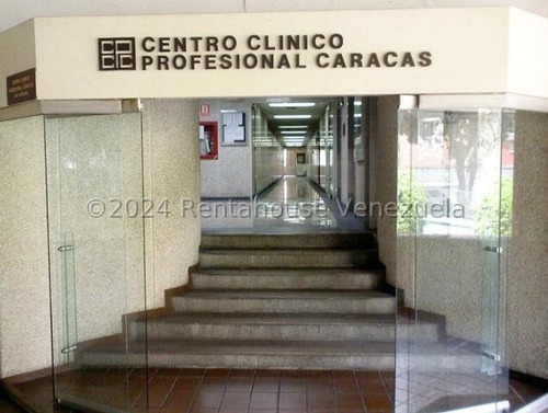 Alquiler Cubiculo En Consultorio Medico En San Bernardino 24-20304