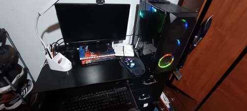 Computador Gamer Con Monitor, Teclado, Mouse Y Camara