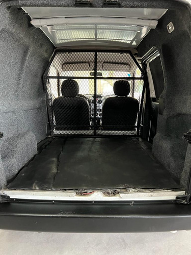 Imagen 7 de 15 de Peugeot Partner 2013 1.6 Hdi Furgon Confort