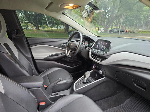 Chevrolet Onix plus 1.0 Lt 4p