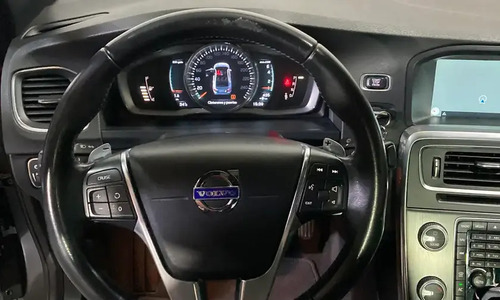 Volvo S60 T4 | Sport 2.0 lt Turbo