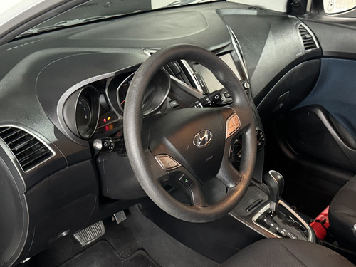 Hyundai HB20 C.Style/C.Plus 1.6 Flex 16V Aut.
