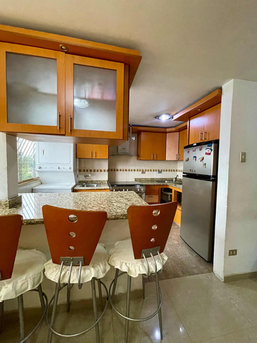 Apartamento En Venta El Vigía Los Teques