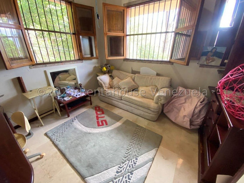 Casa En Venta Alto Hatillo Mls #25-17495