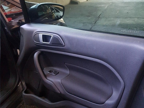 Imagem 12 de 12 de Ford Fiesta 1.6 Se Sedan 16v Flex 4p Manual