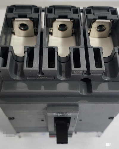 Interruptor Automatico 3p 125a 36ka Ref Lv516332 Schneider