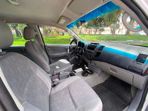 Toyota Hilux 4x4 Diesel 2.5