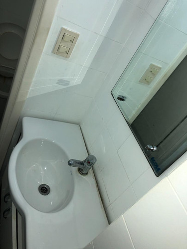 Imagen 7 de 9 de Oficina En Venta