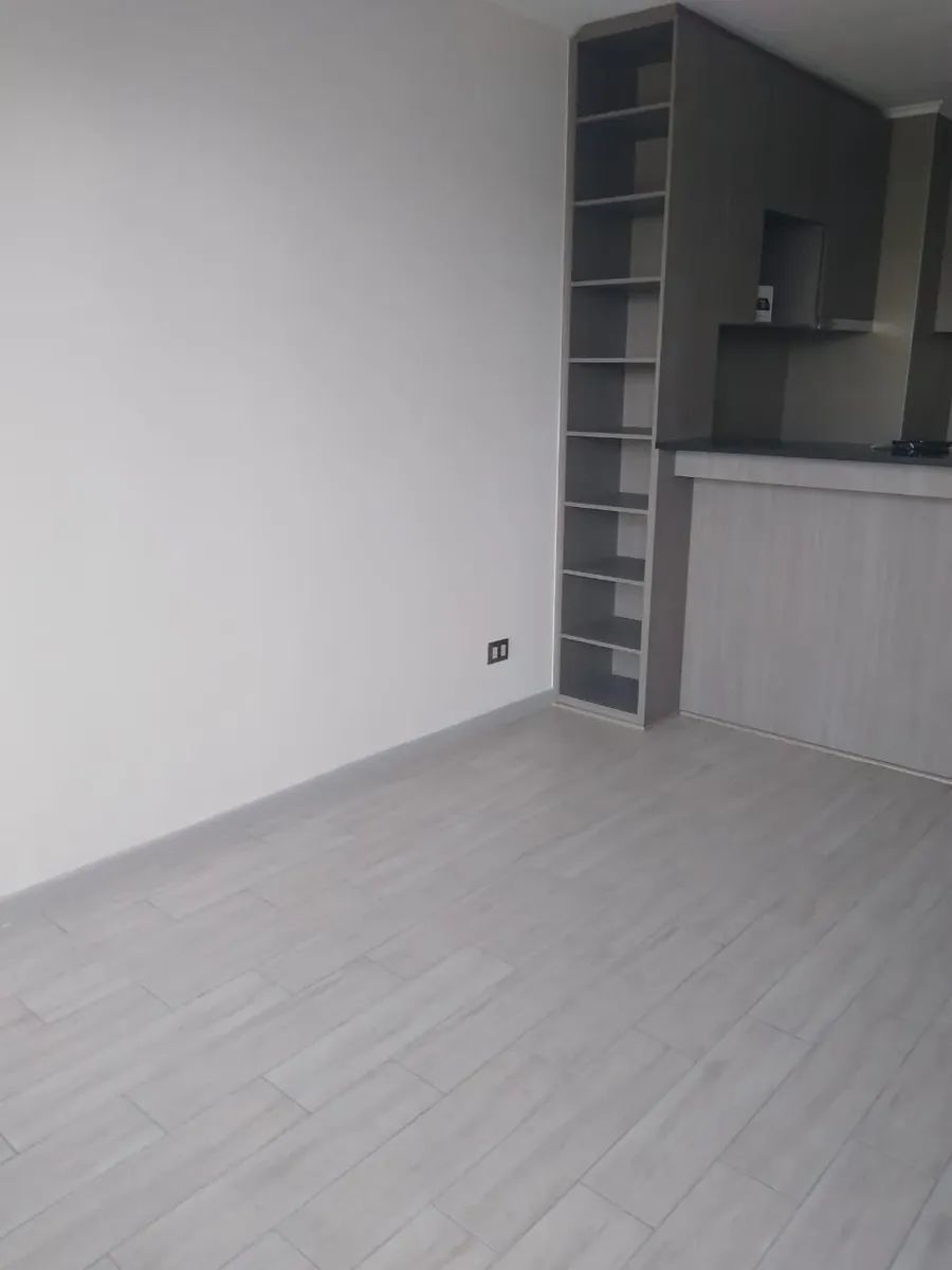 Imagen 5 de 28 de Hermoso Departamento Con Vista, A Pasos Metro Irarrazaval