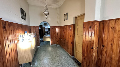 Venta Casa 3 Ambientes Mas Ph, Multifamiliar A Reciclar En Lomas Del Mirador, La Matanza