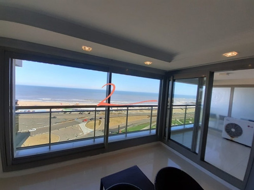 Apartamento En Punta Del Este, Brava | Living Punta Ref:5217- Ref: 5217