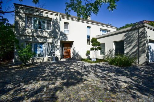 Casa En Venta Y Alquiler, 7 Ambientes, Las Caletas, Nordelta