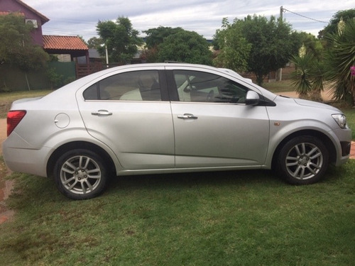 Chevrolet Sonic 1.6 Ltz Sedan 16v Color Gris 2015