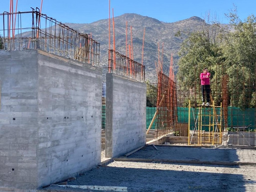 Gran Oportunidad Terreno Con Precioso Proyecto - Chicureo