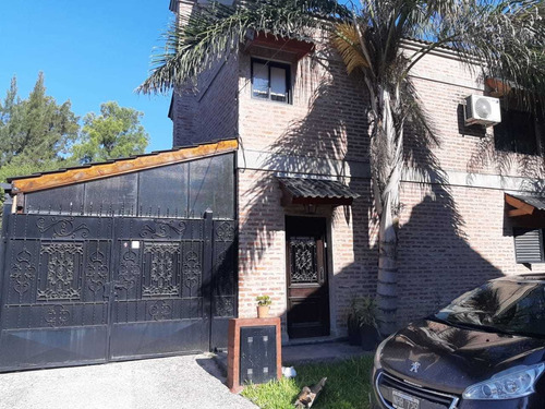 Casa Con Pileta En Complejo Casuarinas 2 En Canning