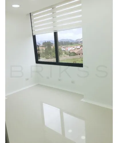 Oficina En Arriendo En Km 1.5 Vía Chía - Cajicá. Cod A4074