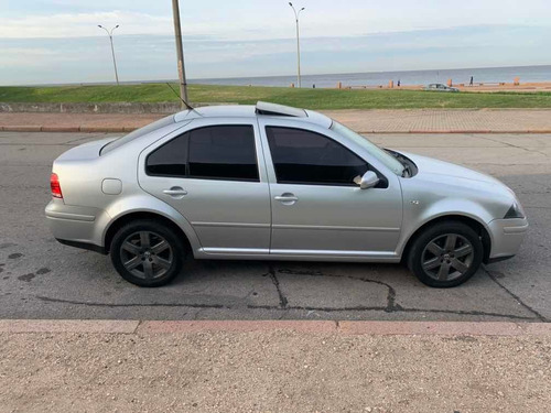 Volkswagen Bora 2.0 Trendline 115cv 2012