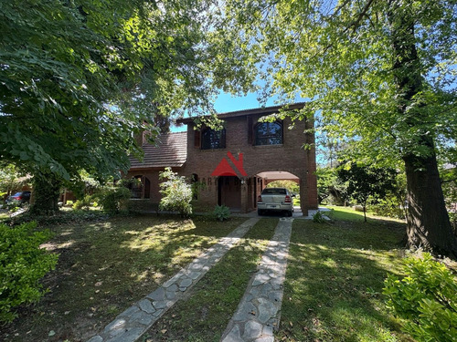 Casa En Venta En Los Quinchos Club De Campo, Pilar, G.b.a. Zona Norte