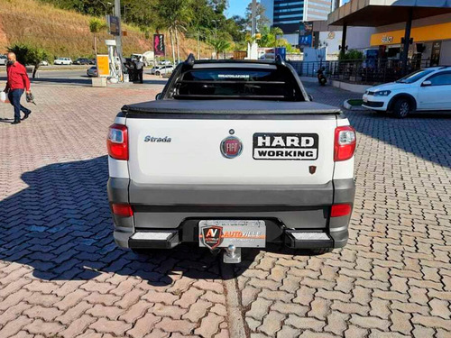 Imagem 5 de 12 de Fiat Strada 1.4 Mpi Hard Working Cs 8v Flex 2p Manual