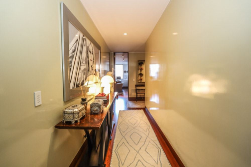 Departamento En Arriendo De 5 Dorm. En Las Condes