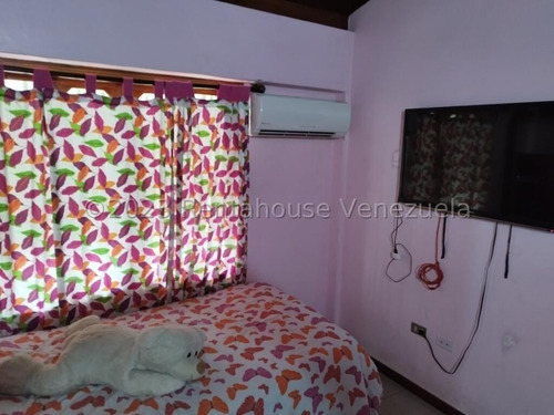 Imagen 30 de 30 de Casa En Alquiler Colinas De Los Chaguaramos 23-18517 Katy