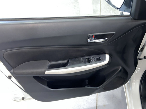 Suzuki Swift Smart Lrcd86